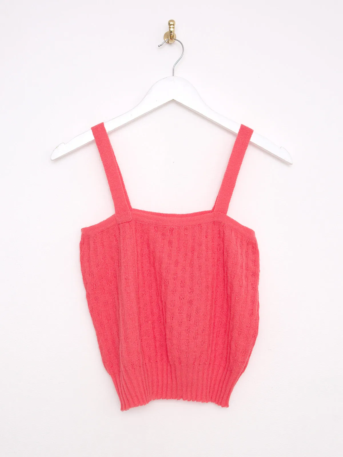 Knitted vest top in pink