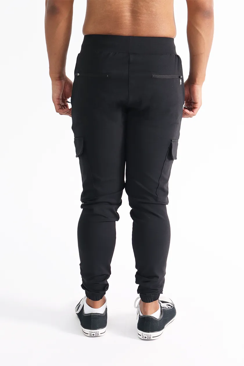 UC04 Arrival Cargo Joggers - Black