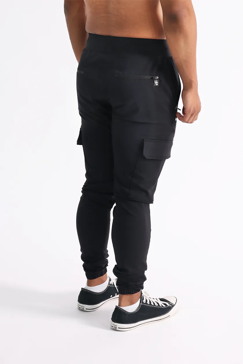 UC04 Arrival Cargo Joggers - Black