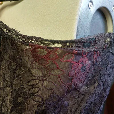 VINTAGE M'LLE SMART SOPHISTICATED BLACK LACE HUGE GORGEOUS DEEPLY SCALLOPED HEM SLIP